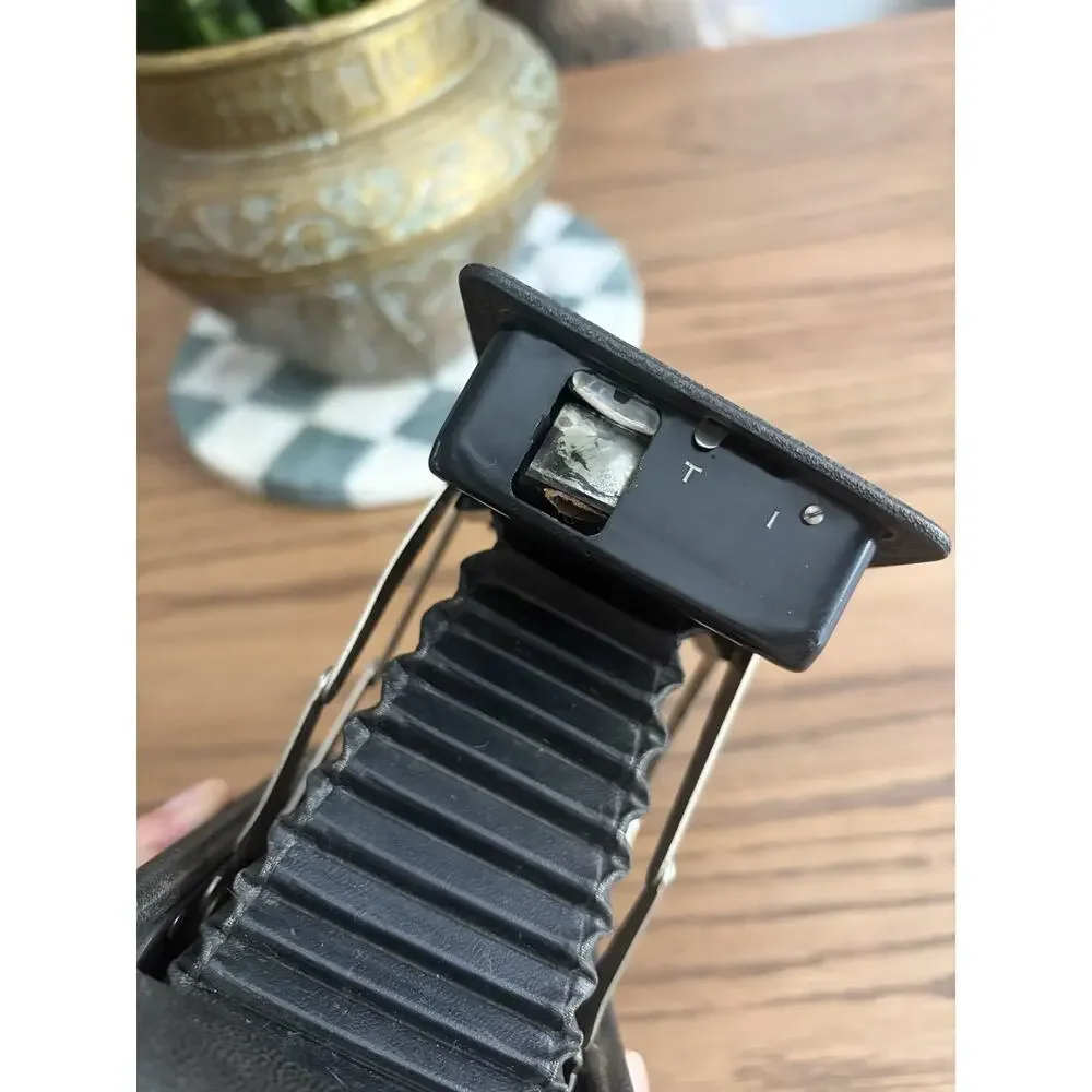 Antique Kodak Jiffy Six-16 Series II Vintage Folding Camera with Twindar Lens